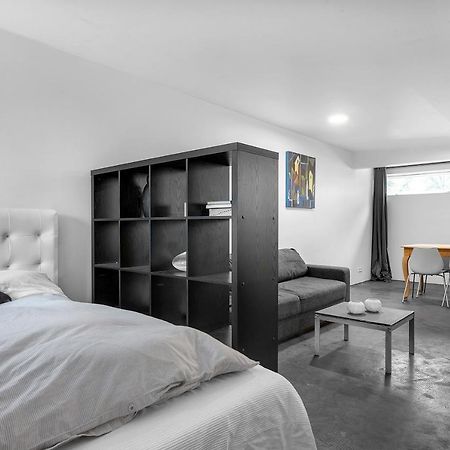 Lovely Studio Apartment With Hot Tub Reikiavik Exterior foto