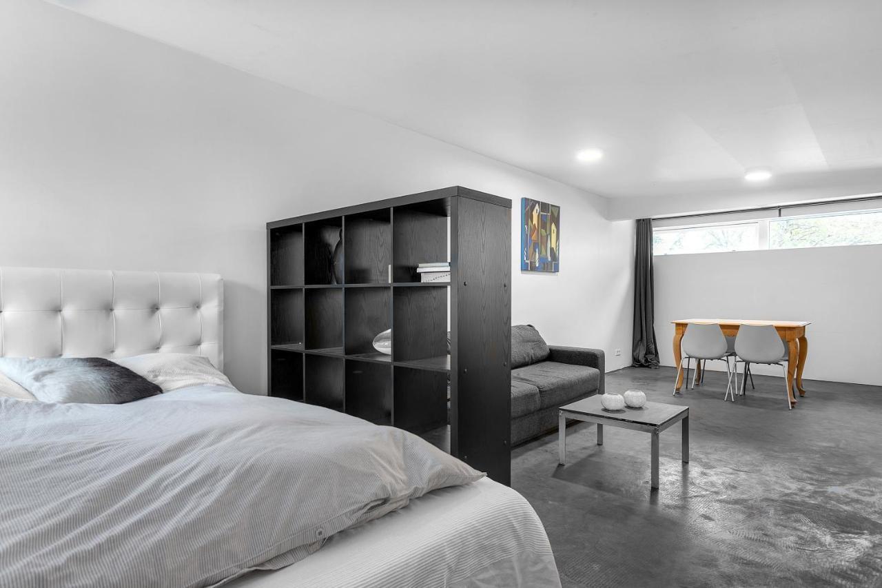 Lovely Studio Apartment With Hot Tub Reikiavik Exterior foto